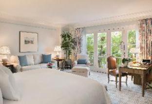 Grand Deluxe Room